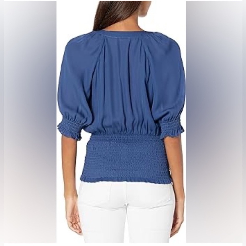 Parker Women's Short Sleeve, Button Front Silk Blouse with Smocking M - Picture 2 of 10